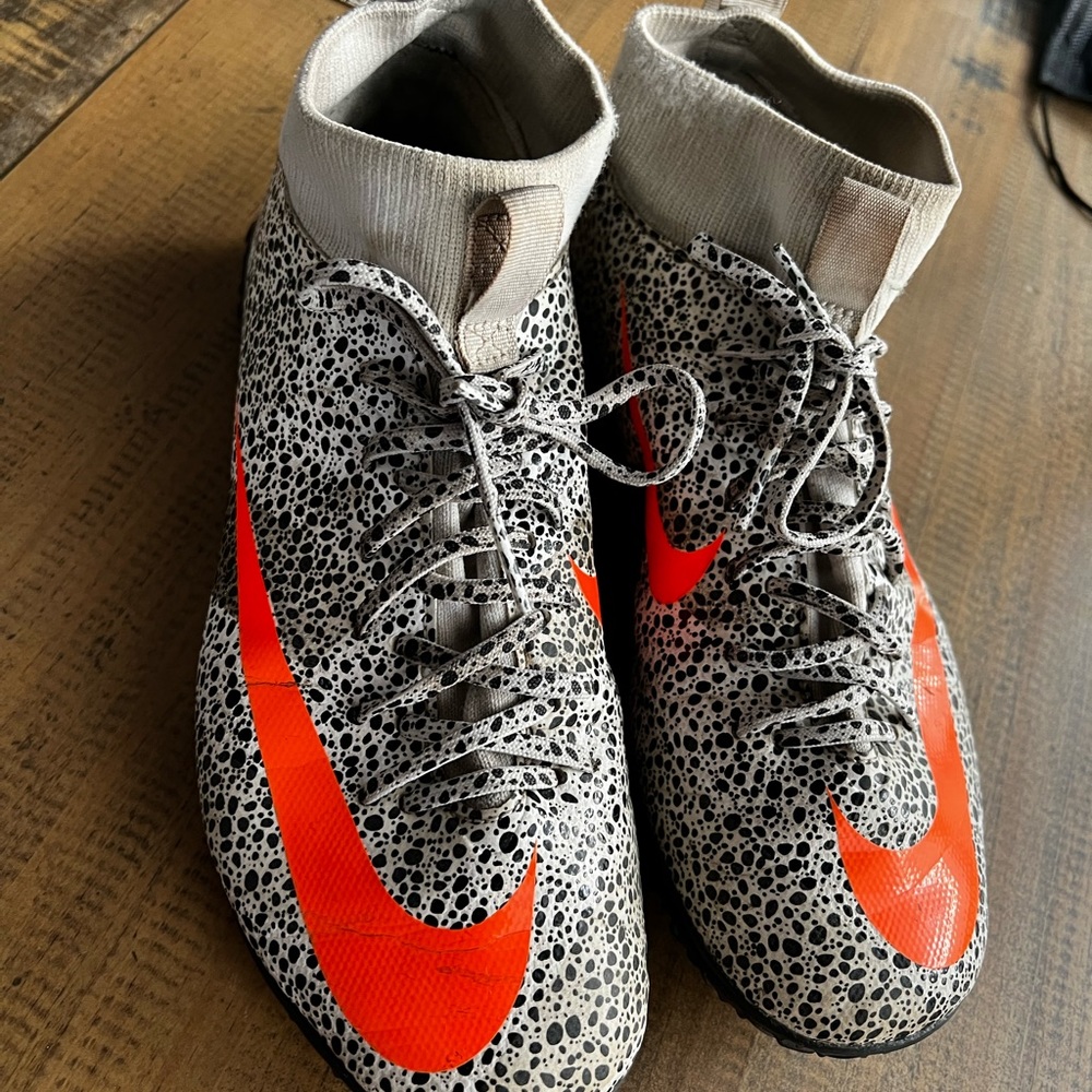 Mercurial Outdoor Turf Shoes